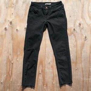 Levis 535 super skinny crop black jeans 27